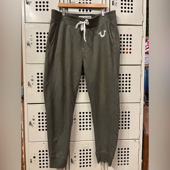 True Religion Men's Classic Logo Jogger Sweatpant